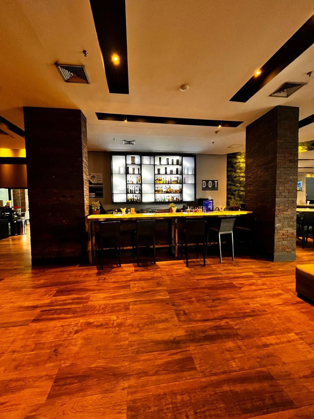 Flat Executive Deluxe - Av Ibirapuera Apartamento São Paulo