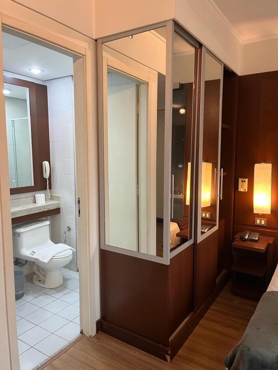 Flat Executive Deluxe - Av Ibirapuera *